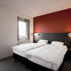 Antwerp Harbour Hotel 3* Стандартный номер с 2 отдельными кроватями фото 3