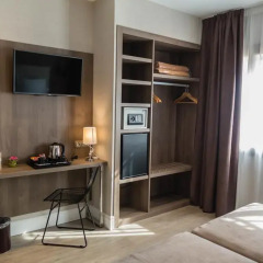 Hotel Oasis 2* Улучшенный номер фото 22