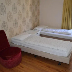 St Christophers Inn Hostel at The Bauhaus Номер с общей ванной комнатой с различными типами кроватей (общая ванная комната) фото 2