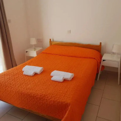 Отель Valentinos Court комната для гостей фото 5