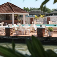 Отель Fisherman's Inn бассейн фото 3