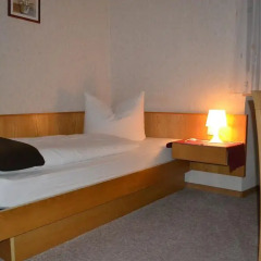 Hotel Walfisch 2* Стандартный номер с различными типами кроватей фото 5