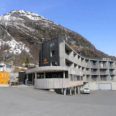 Апартаменты Hordatun Apartments парковка
