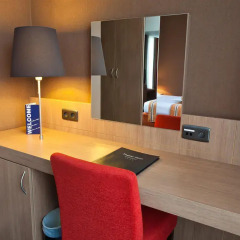 Theater Hotel 4* Улучшенный номер фото 5