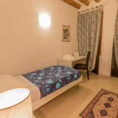 Апартаменты Grimaldi Apartments – Cannaregio, Dorsoduro e Santa Croce Апартаменты с 2 отдельными кроватями фото 7