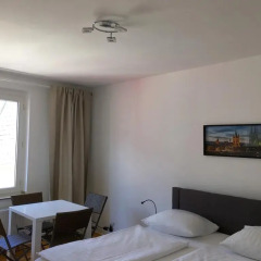 Апартаменты Old Town Apartments Cologne Кёльн комната для гостей фото 4
