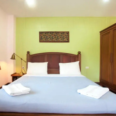 Отель Baan Sutra Guesthouse 3* Номер Делюкс с различными типами кроватей фото 7