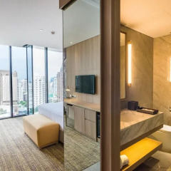 Отель Compass Skyview 5* Номер Премьер фото 21