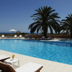 Отель Fereniki Resort & Spa бассейн фото 2