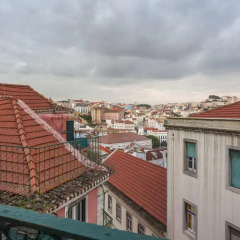 Апартаменты Carmo Chiado Deluxe Apartment балкон