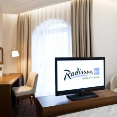 Radisson Blu Hotel, Kyiv Podil 4* Представительский люкс с двуспальной кроватью фото 3