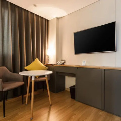 Innostay Hotel 3* Номер Делюкс с различными типами кроватей фото 2