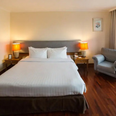 Отель Bandara Suites Silom Bangkok 4* Номер Делюкс с различными типами кроватей фото 2