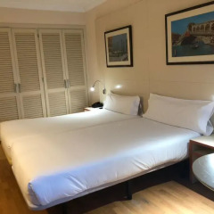 Hotel Urpí комната для гостей фото 5