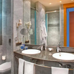 Отель SH Valencia Palace 5* Стандартный номер с разными типами кроватей