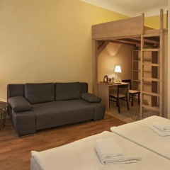 Отель Residence Corto Old Town 3* Стандартный семейный номер с двуспальной кроватью
