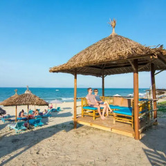 Отель Local Beach Homestay пляж фото 2
