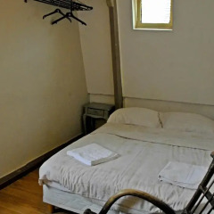 Hotel Tamara сейф в номере