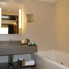 Отель Mercure Paris Porte De Pantin Франция, Пантин - отзывы, цены и фото номеров - забронировать отель Mercure Paris Porte De Pantin онлайн спа