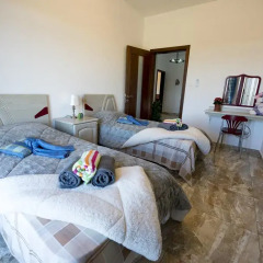 Отель South Olives комната для гостей фото 2