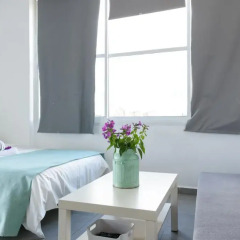Апартаменты Hacarmel Apartment Тель-Авив комната для гостей фото 3