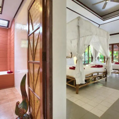 Отель Crystal Bay Yacht Club 3* Вилла с различными типами кроватей фото 6