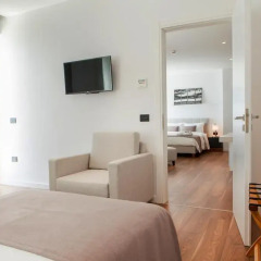 Отель Andon Lapa Suites 4* Люкс повышенной комфортности с различными типами кроватей фото 12