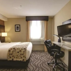 Отель La Quinta Inn & Suites Oshawa 2* Стандартный номер с различными типами кроватей фото 2
