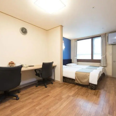 Western Co-op Hotel & Residence Dongdaemun 3* Улучшенный номер с 2 отдельными кроватями