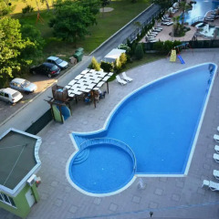 Отель VIP Apartment in Sunny Beach Болгария, Солнечный берег - отзывы, цены и фото номеров - забронировать отель VIP Apartment in Sunny Beach онлайн бассейн