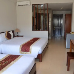 Sunshine Hotel 3* Семейный номер Делюкс с двуспальной кроватью фото 4