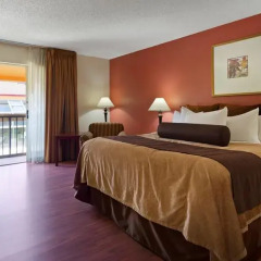 Отель Chicago Club Inn & Suites 3* Стандартный номер с различными типами кроватей