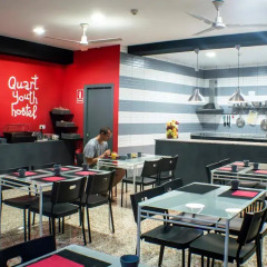 Quart Youth Hostel Валенсия питание фото 3