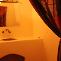 Отель Riad Dar Zaouia Марокко, Загора - отзывы, цены и фото номеров - забронировать отель Riad Dar Zaouia онлайн ванная фото 2