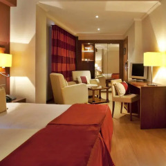 TURIM Europa Hotel 4* Стандартный номер с различными типами кроватей фото 4