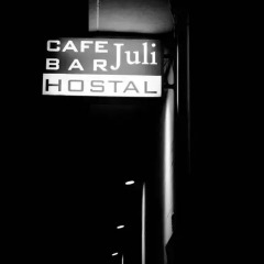 Отель Hostal Juli фото 2