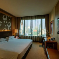 Eastin Grand Hotel Sathorn 4* Улучшенный номер с различными типами кроватей фото 3