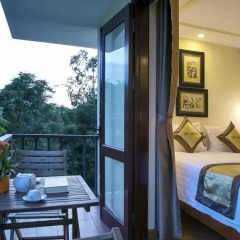 Отель The Corner riverside villa 2* Стандартный номер с различными типами кроватей
