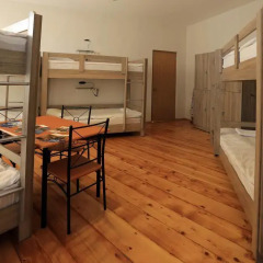 Отель Gallery Hostel Tbilisi Грузия, Тбилиси - отзывы, цены и фото номеров - забронировать отель Gallery Hostel Tbilisi онлайн удобства в номере фото 2