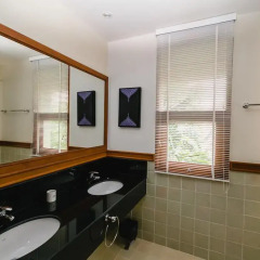 Отель Phuket Marbella Villa 4* Вилла с различными типами кроватей фото 38