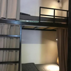 Wanderlust Saigon Hostel Кровать в общем номере с двухъярусной кроватью фото 12