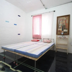 Time Travelers Party Hostel In Hongdae спа
