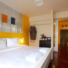 Отель Baan Saladaeng Boutique Guesthouse 3* Люкс с различными типами кроватей фото 13