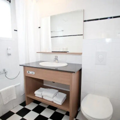 Theater Hotel 4* Улучшенный номер фото 3