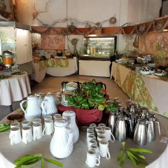 Отель Tikehau Pearl Beach Resort питание
