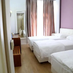 Golden City Hotel 4* Стандартный номер с различными типами кроватей фото 6