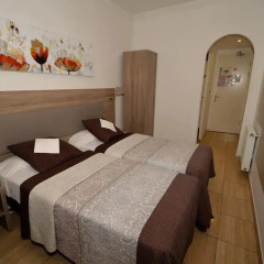 Hotel Parisien 2* Стандартный номер с 2 отдельными кроватями фото 8