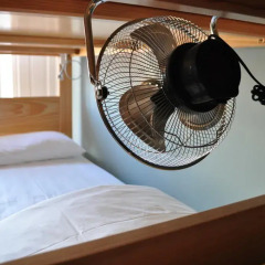 Cats Porto Hostel Кровать в общем номере двухъярусные кровати фото 3