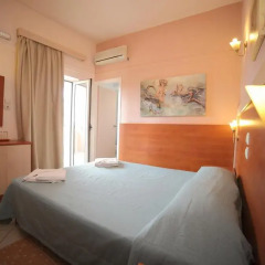 Erato Hotel 3* Номер Комфорт с двуспальной кроватью фото 3