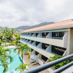 Отель Karon Whale Resort 3* Стандартный номер с двуспальной кроватью фото 15